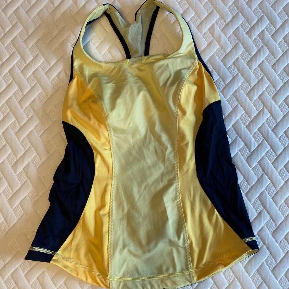 Lululemon Size 8 Tank
